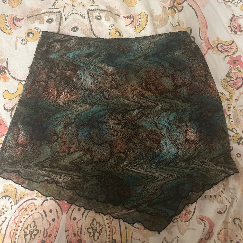 Wild fable skirt 
Size- Large